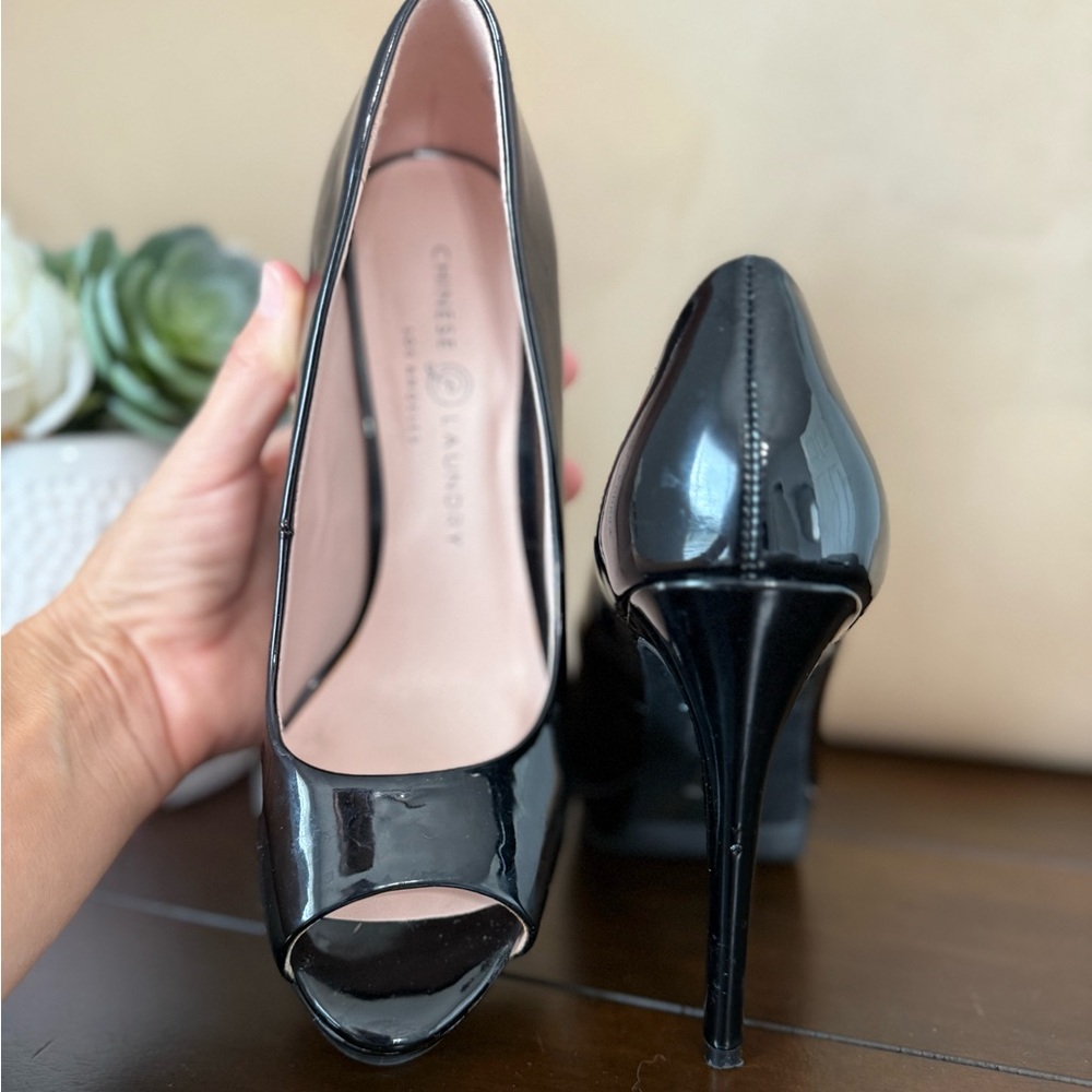 Chinese Laundry | Black Patent Leather Peep Toe Heels